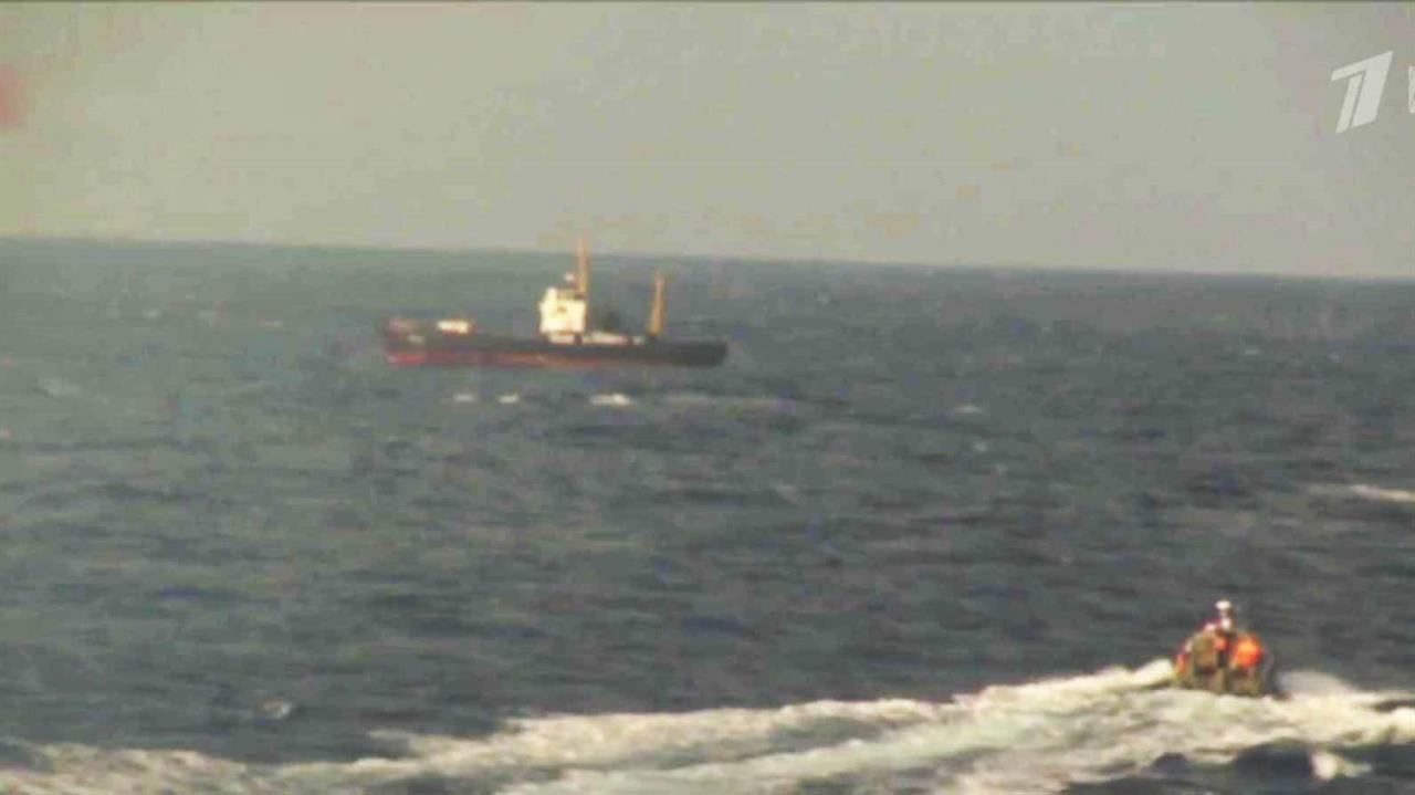 Презентация по теме 15 летний капитан. Призывной сигнал трубы поразил экипаж шхуны. Призывной сигнал трубы поразил экипаж шхуны. Экспедиция александра колчака. Текст призывный сигнал трубы.