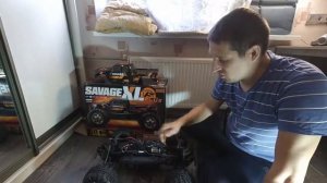 RC . Радиоуправляемая модель Монстра HPI Savage XL Flux 4WD RTR 1:8