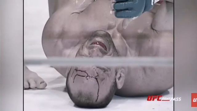 Mark Coleman loss to Fedor, emotional moment after Coleman's daughters were brought into the ring. смотреть онлайн