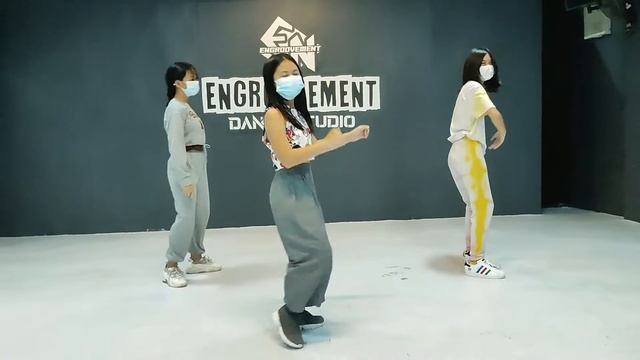 TOMBOY | (G)I-DLE | KPOP Dance Class Female Idol смотреть онлайн