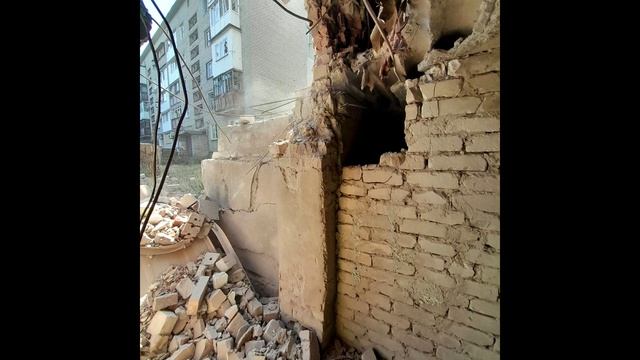 Авдеевка фото 2024. 03. Обстоятельства авдейвке вокруг завода. 02. Разбомбленный мариуполь с высоты птичьего полета.