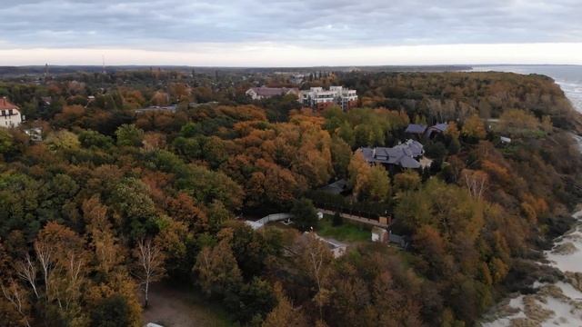 Обзор Янтарный, на берегу Балтийского моря, с высоты птичьего полёта, Калининградская область