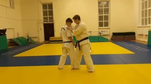 Техника 10 Кю.  Бросок ура нагэ