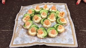 Тарталетки с семгой.