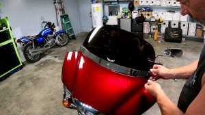 Replace Windscreen on Kawasaki Voyager VN1700 Slipstreamer S-192 Installation Product Review