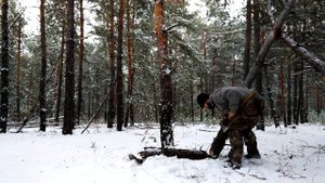 Поход в лес зимой (постройка лагеря, ночевка у костра )