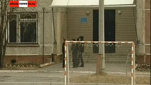 Школьный песах с орехами и червями смотреть онлайн