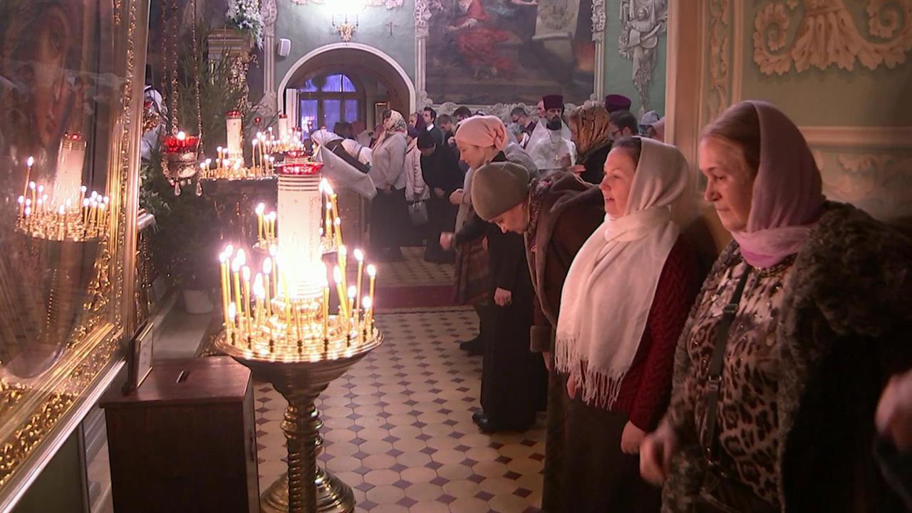 Миллионы православных верующих готовятся отметить один из главных церковных праздников