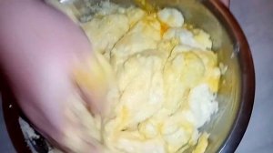 Манные Биточки по ГОСТу политые Свежей клубникой с сахаром. Готовятся реально быстро и просто.