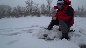 Ловля судака на нарезку зимой. Рыбалка на жерлицы