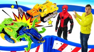 Человек Паук и Боевые Машинки vs Десептиконы! - Супергерои и Трансформеры игры битвы Clash of Gears