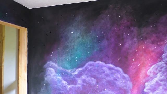 КАК нарисовать КОСМОС на стенах? Красим обои сами! смотреть онлайн