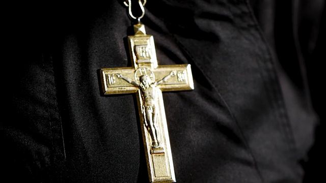 Православный нательный крестик - правила ношения и обращения