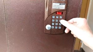 Мелодии в домофоне.