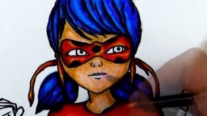 Coloring Miraculous Ladybug preparing for battle. Раскраска Леди Баг и Супер Кот Book Coloring Page