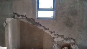 Демонтаж бетонной лестницы в таунхаусе. Алмазная резка, гидроклин