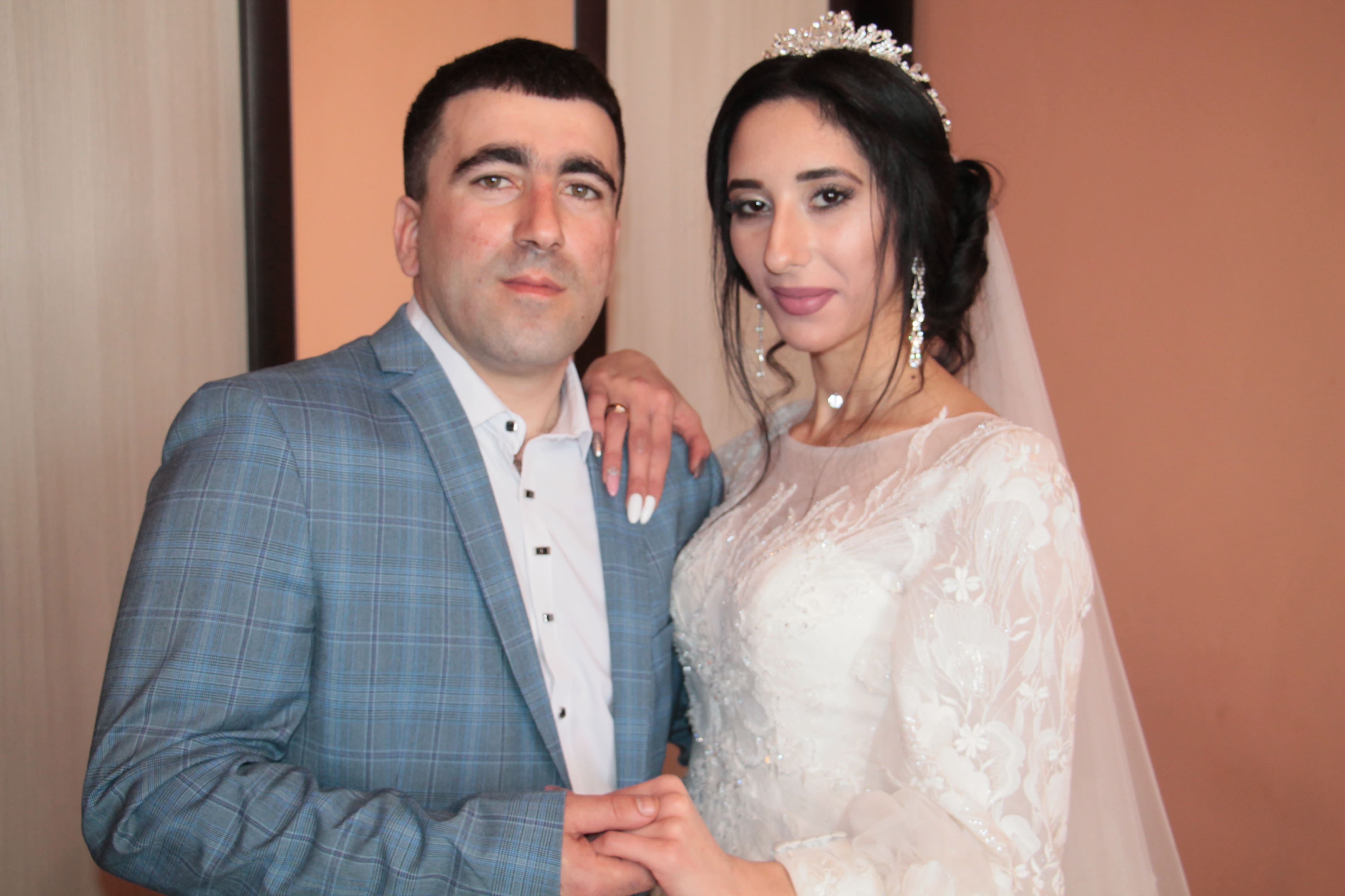 Роман и Сияна Кочарян 02.02.2022 день 1 часть 1.mp4