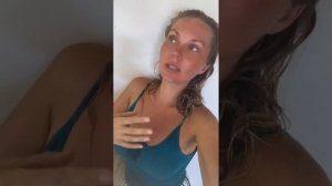 Мокрая майка , потому что мокрые волосы после моря))#остановись#услышьсебя