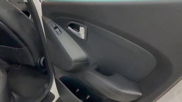 Hyundai iX35 смотреть онлайн