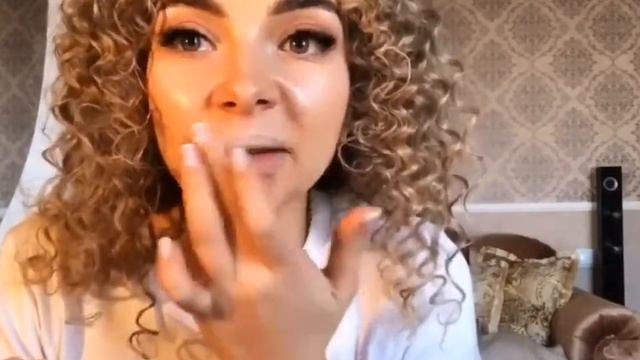 Идеальные губы в красном? смотреть онлайн