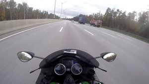 Kawasaki ZX-14R. Тест-райд с комментариями.