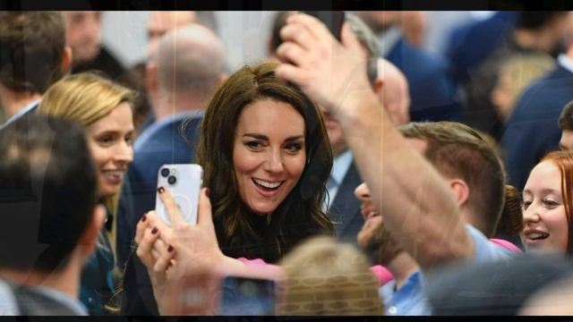СРОЧНО!!! ВСЁ ОЧЕНЬ ПЛОХО! КЕЙТ МИДДЛТОН ВЫДАЛА ПРАВДУ О ПОЛОЖЕНИИ КОРОЛЕВСКОЙ СЕМЬИ...