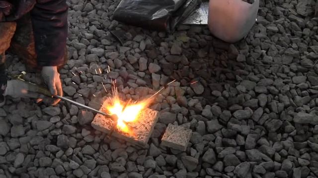 VELOX Испытание на горение газовой горелкой 00185 смотреть онлайн