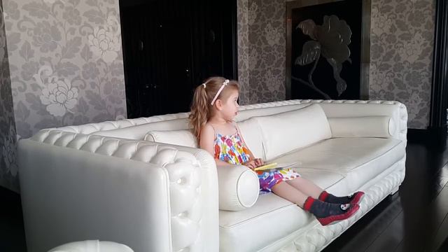 Элли поет песенку Лисы смотреть онлайн