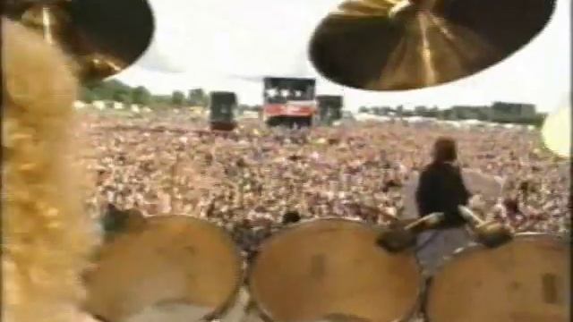 Status Quo "in the army now" Live Alive Quo смотреть онлайн