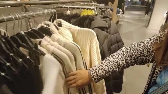 САМЫЙ КРАСИВЫЙ ТЦ В АНТАЛИИ - Erasta - Шопинг в Анталии Эраста обзор брендов H&M, Colins, FLO (Фло)