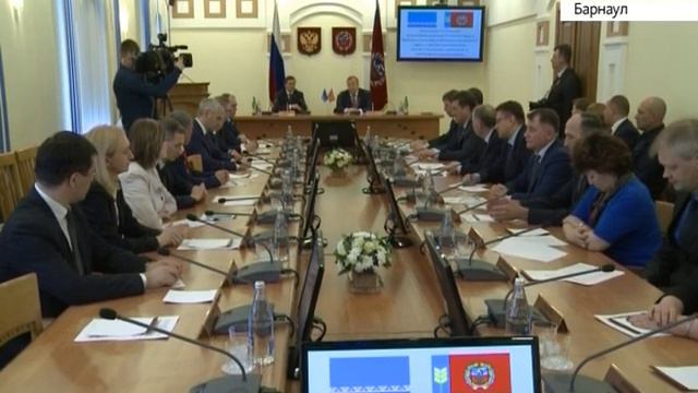 Александр Карлин подписал соглашение о сотрудничестве с Ямало-Ненецким автономным округом смотреть онлайн