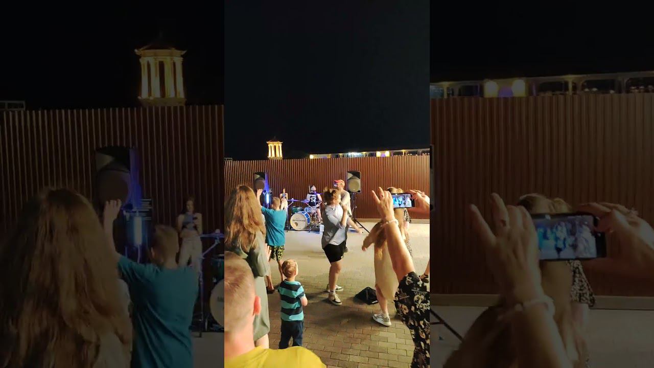 Andydrumshow зажигает на набережной Сочи рядом с Морским портом Июнь 2024 смотреть онлайн