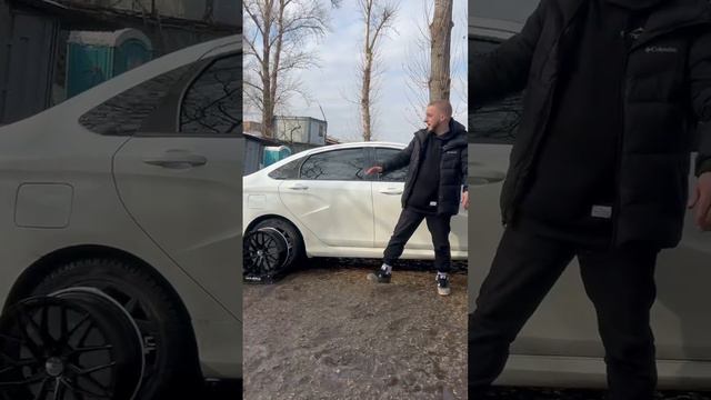 Lada Vesta Sport на визуальной примерке дисков в 17-м #примеркадисков #lada #vesta