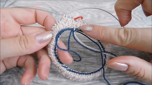 Летняя детская ажурная шапка спицами