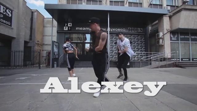 МАСТЕР-КЛАСС ОТ СОЛИСТОВ БАЛЕТА ТОДЕС В ОМСКЕ! смотреть онлайн