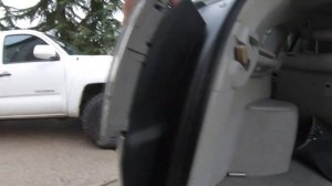 HOW TO REMOVE TAIL LIGHT 2003 - 2009 LEXUS RX 330