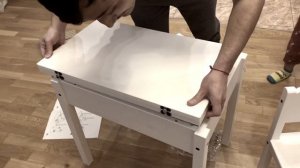 Как собрать детский стол!