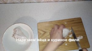 Салат с пекинской капустой и курицей, быстрый и легкий рецепт