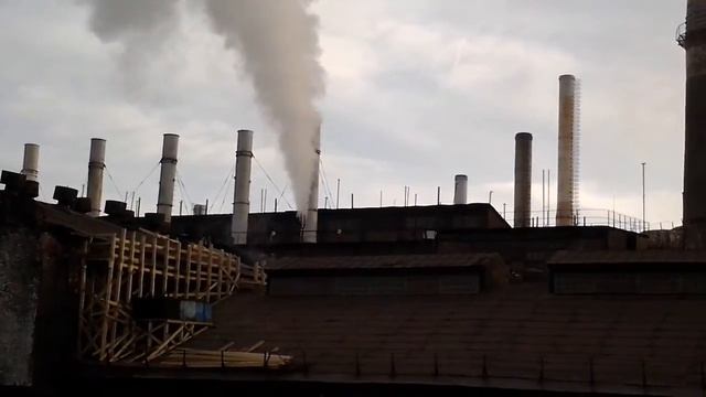 Заводской гудок вблизи. Г. Серов. смотреть онлайн