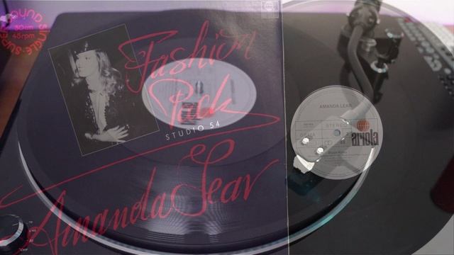 Fashion Pack - Amanda Lear 1979 Studio 54 Vinyl Disk 4K