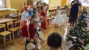 НОВОГОДНИЕ ПЕСЕНКИ СРЕДНЯЯ ГРУППА!