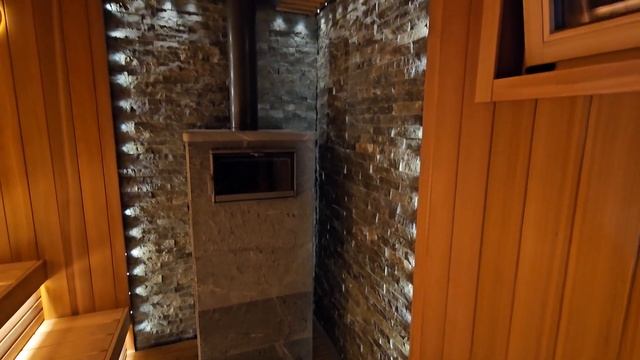 Отделка парной под ключ в Завидово из Канадского Кедра с печью Tulikivi и освещением Cariitti смотреть онлайн