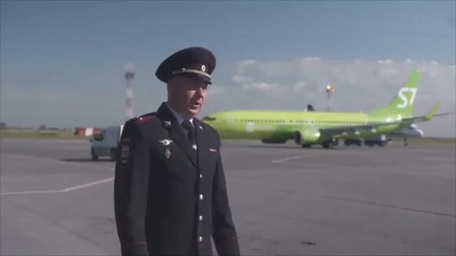 ТРАНСПОРТНАЯ ПОЛИЦИЯ СНЯЛА КЛИП ПРО СВОЮ РАБОТУ смотреть онлайн