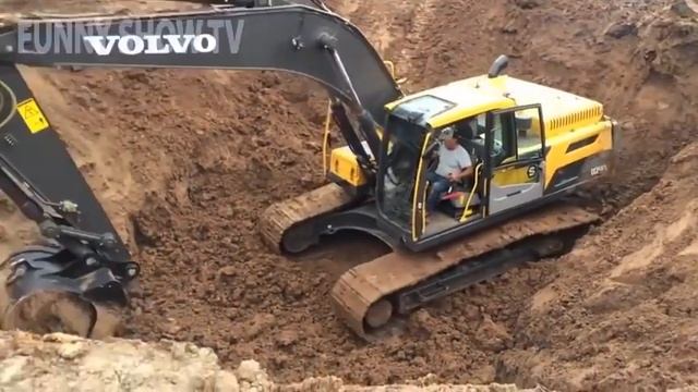 ЭКСКАВАТОРЩИКИ ОТ БОГА!!! МАСТЕРА 80 lvl БОЛЬШАЯ ПОДБОРКА!!! смотреть онлайн