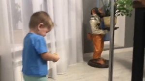 Мини влог с братиком,учим его танцевать ????