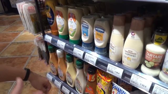 Хайнань, Санья, район Дадунхай. Магазины, кафе, рестораны