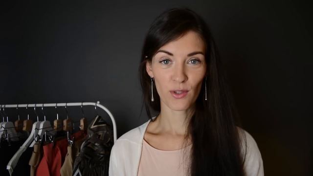 How to build a capsule wardrobe | Fashion minimalism | Justine Leconte смотреть онлайн