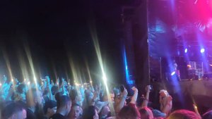 Там на самом на краю Земли! Заключительная песня выступления группы Пикник на Чернозёме 2023