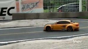 гонки боком на радиоуправляемых машинках