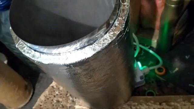 Проверка парогенератора для коптильни с герконовым поплавком в кипящей воде.